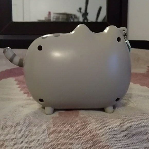 Pusheen Bluetooth speaker - Picture 4 of 4